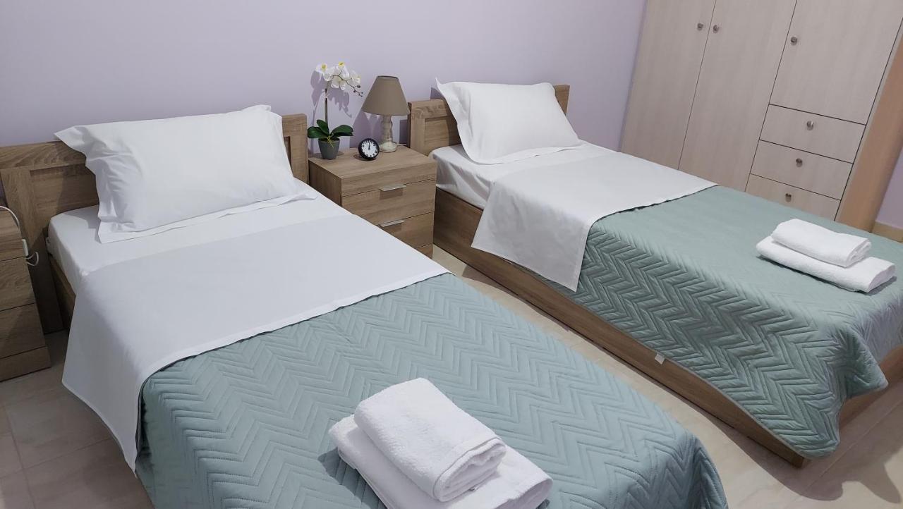 Filoxenia House Near Airport Apartman Vravróna Kültér fotó