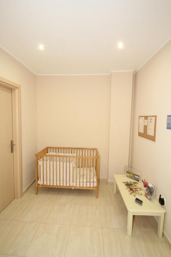 Filoxenia House Near Airport Apartman Vravróna Kültér fotó